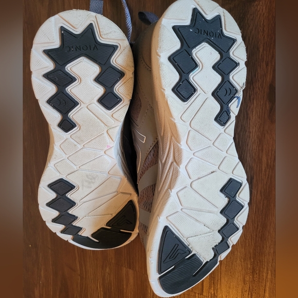 Vionic Women's Gray Athletic Lace-Up running Sneakers Size 7.5 - Picture 6 of 7